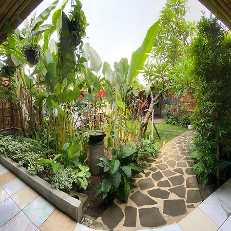 ViaVia Guesthouse Yogyakarta Eksteriør billede