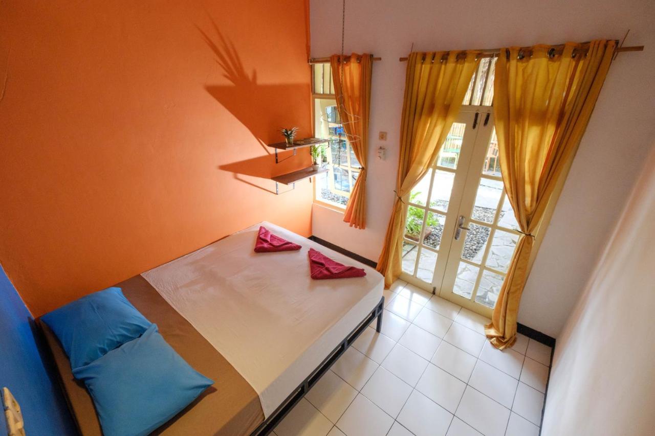 ViaVia Guesthouse Yogyakarta Eksteriør billede