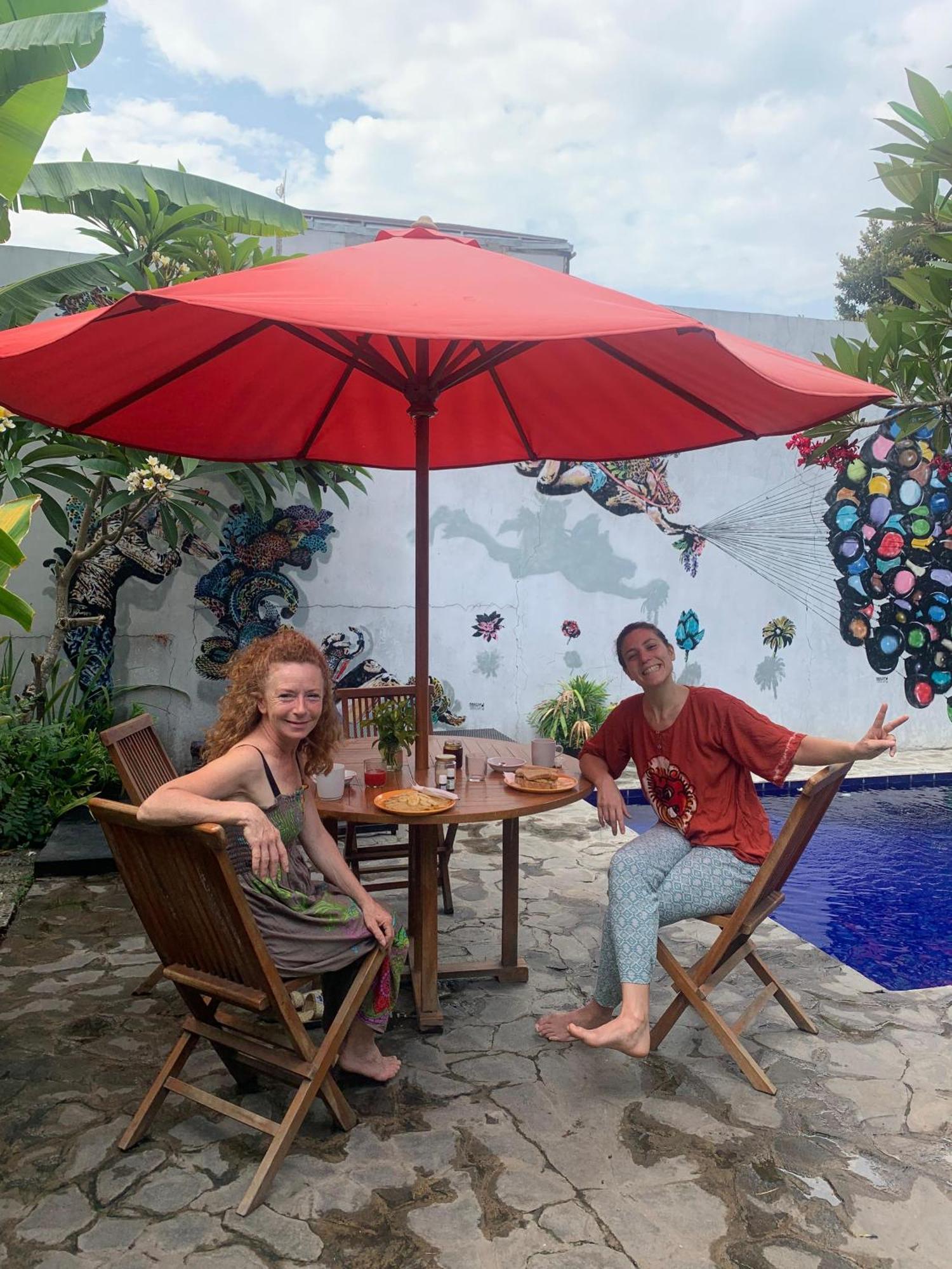 ViaVia Guesthouse Yogyakarta Eksteriør billede